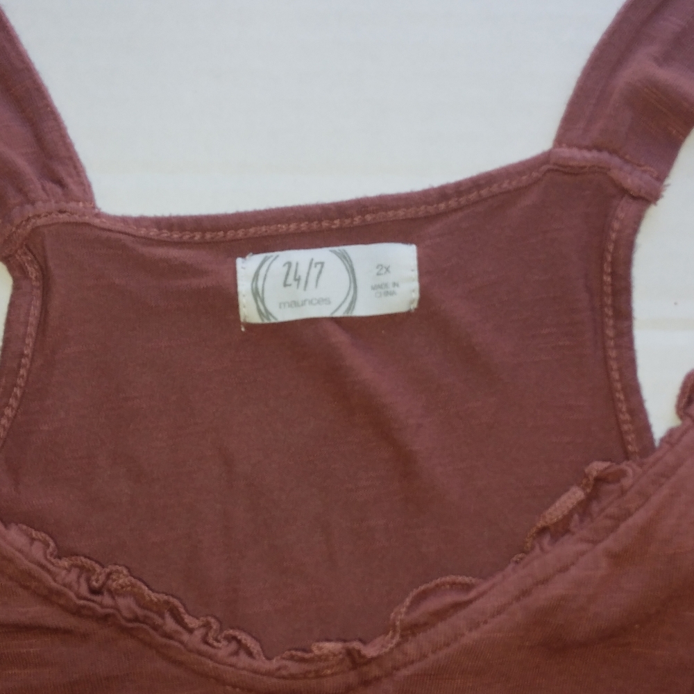 Shein CURVE & Maurices set of 2 tanks - Picture 5 of 6
